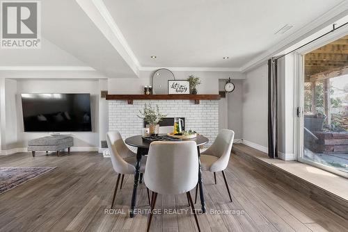 1029 Eldon Road, Kawartha Lakes (Oakwood), ON - Indoor Photo Showing Dining Room