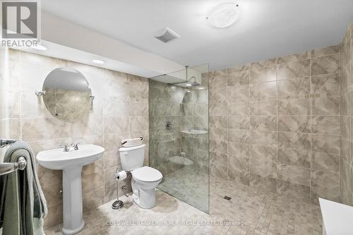 840 Leonard Street, Cobourg, ON - Indoor Photo Showing Bathroom