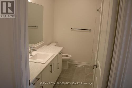 468 Twin Streams Road, Whitby, ON - Indoor Photo Showing Bathroom