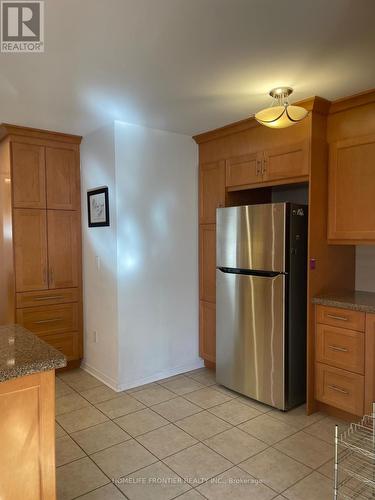 1 Ocean Avenue, Vaughan, ON - Indoor Photo Showing Kitchen