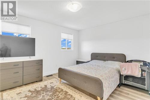 7 Drohan Drive, Guelph, ON - Indoor Photo Showing Bedroom