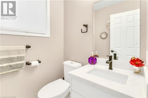 7 Drohan Drive, Guelph, ON - Indoor Photo Showing Bathroom