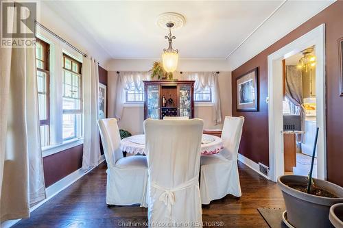 540 Elizabeth Street, Wallaceburg, ON - Indoor Photo Showing Dining Room