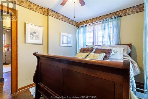 540 Elizabeth Street, Wallaceburg, ON - Indoor Photo Showing Bedroom