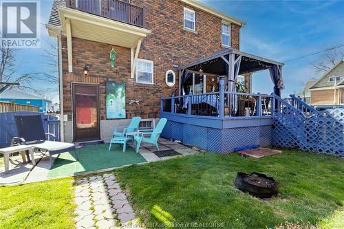 540 Elizabeth Street, Wallaceburg, ON - Outdoor With Deck Patio Veranda With Exterior