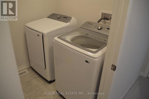 195 Spitfire Drive, Hamilton, ON - Indoor Photo Showing Laundry Room