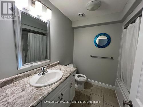 29 Ledgerock Court, Quinte West, ON - Indoor Photo Showing Bathroom