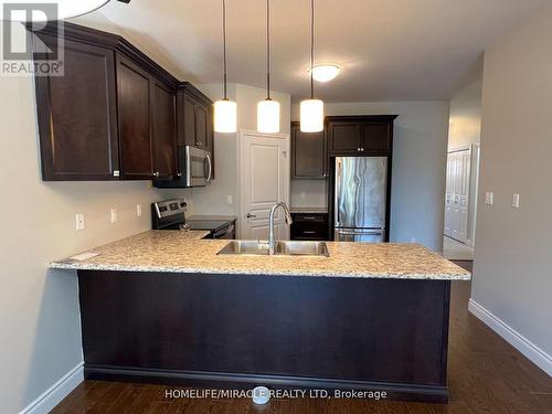 29 Ledgerock Court, Quinte West, ON - Indoor Photo Showing Kitchen With Double Sink With Upgraded Kitchen