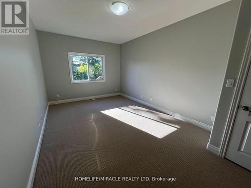 29 Ledgerock Court, Quinte West, ON - Indoor Photo Showing Other Room