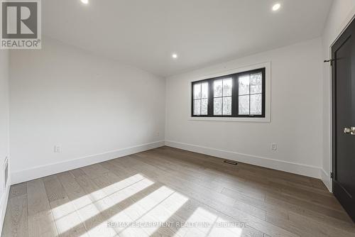 3111 Cemetery Road, Hamilton, ON - Indoor Photo Showing Other Room