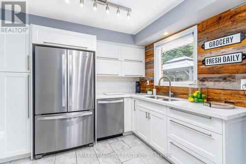 120 Pusey Boulevard, Brantford, ON - Indoor Photo Showing Kitchen With Double Sink