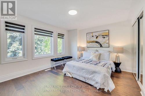 1436 Stonecutter Drive, Oakville, ON - Indoor Photo Showing Bedroom