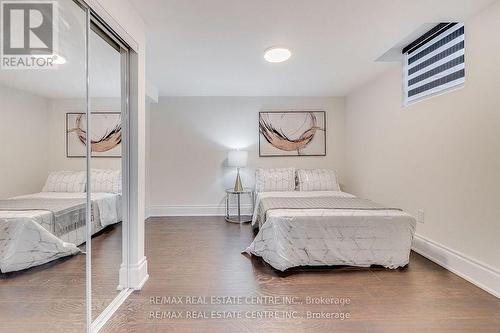 1436 Stonecutter Drive, Oakville, ON - Indoor Photo Showing Bedroom