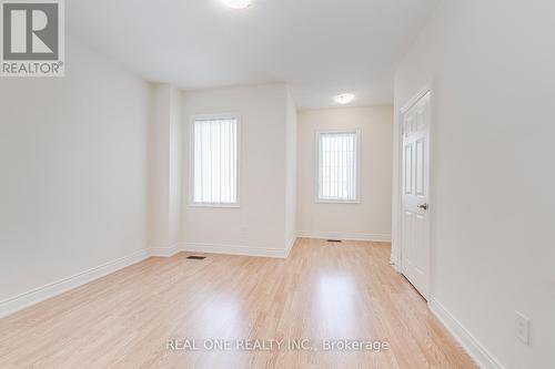 134 Goodwin Crescent, Milton, ON - Indoor Photo Showing Other Room