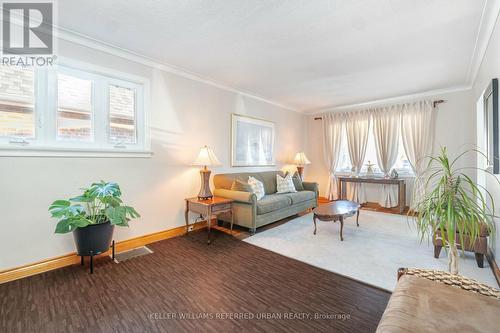 107 Strathnairn Avenue, Toronto, ON - Indoor Photo Showing Living Room