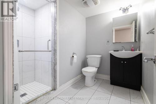 3183 Valcourt Crescent, Mississauga, ON - Indoor Photo Showing Bathroom