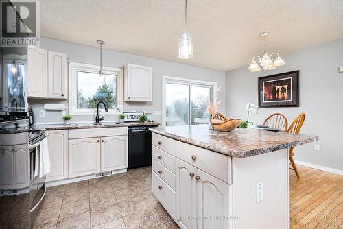 819 County Rd 9 Road, Greater Napanee, ON - Indoor Photo Showing Kitchen