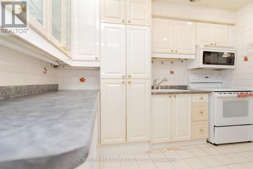 56 - 50 Blackwell Avenue, Toronto, ON - Indoor Photo Showing Kitchen