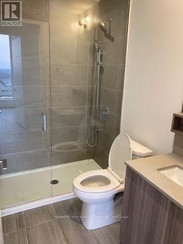 3809 - 898 Portage Parkway, Vaughan, ON - Indoor Photo Showing Bathroom