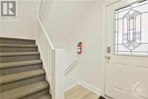 391 Greenwood Avenue, Ottawa, ON - Indoor Photo Showing Other Room