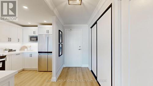 1203 - 11 Townsgate Drive, Vaughan, ON - Indoor Photo Showing Kitchen With Stainless Steel Kitchen