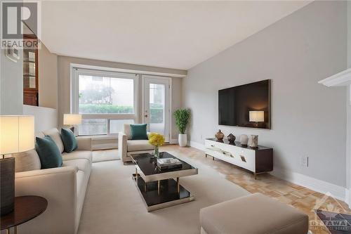 12F Larkshire Lane, Nepean, ON - Indoor Photo Showing Living Room