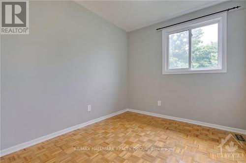 12F Larkshire Lane, Ottawa, ON - Indoor Photo Showing Other Room