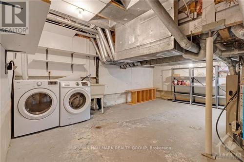 12F Larkshire Lane, Ottawa, ON - Indoor Photo Showing Laundry Room