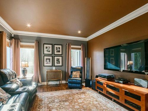 Salle de lavage - 45 Ch. Des Amarantes, Sainte-Anne-Des-Lacs, QC - Indoor Photo Showing Laundry Room