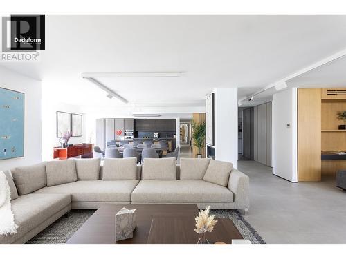 1202 738 Broughton Street, Vancouver, BC - Indoor Photo Showing Living Room