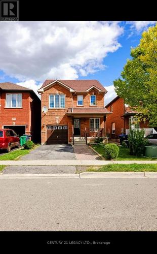 Upper - 92 Four Seasons Circle, Brampton, ON - Indoor Photo Showing Other Room