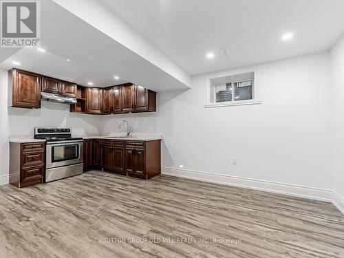 85 Fordwich Crescent, Toronto, ON - Indoor Photo Showing Kitchen