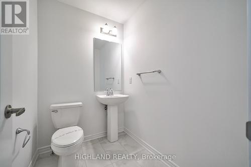 2 - 1210 Poppy Gardens, Oakville, ON - Indoor Photo Showing Bathroom