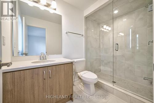 2 - 1210 Poppy Gardens, Oakville, ON - Indoor Photo Showing Bathroom