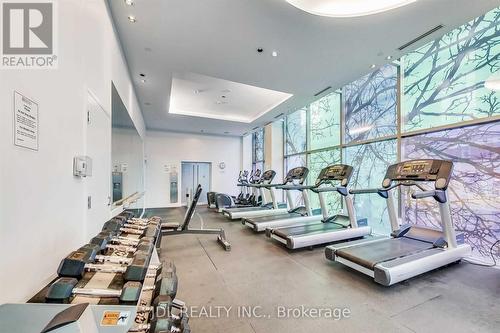 2205 - 37 Grosvenor Street, Toronto, ON - Indoor Photo Showing Gym Room