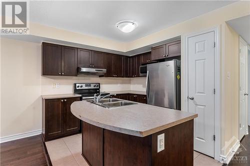 135 Bluestone Private Unit#2, Ottawa, ON - Indoor Photo Showing Kitchen With Stainless Steel Kitchen With Double Sink