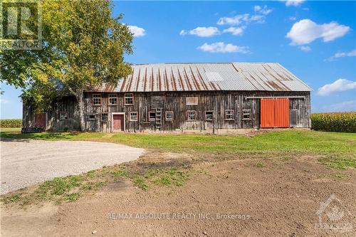 5084 Canon Smith Drive, Ottawa, ON - Outdoor