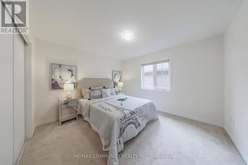 1009 Dragonfly Avenue, Pickering, ON - Indoor Photo Showing Bedroom