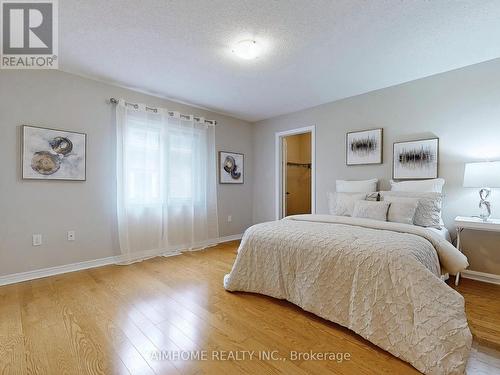 98 Ames Crescent, Aurora, ON - Indoor Photo Showing Bedroom