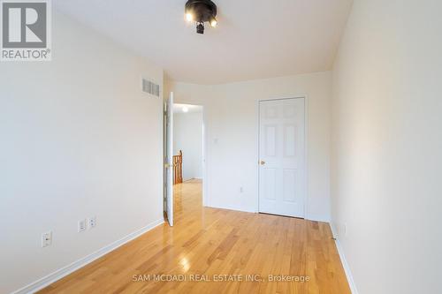 3091 Turbine Crescent, Mississauga, ON - Indoor Photo Showing Other Room