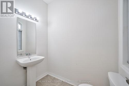 69 Bowbeer Road, Oakville, ON - Indoor Photo Showing Bathroom