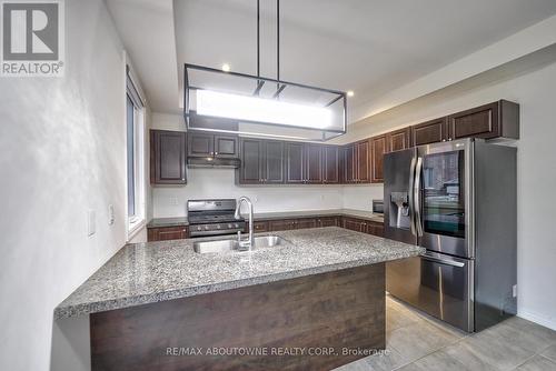 69 Bowbeer Road, Oakville, ON - Indoor Photo Showing Kitchen With Stainless Steel Kitchen