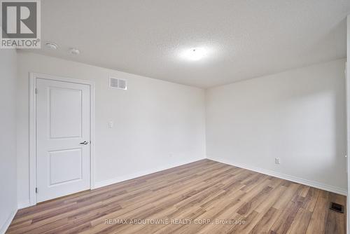 69 Bowbeer Road, Oakville, ON - Indoor Photo Showing Other Room