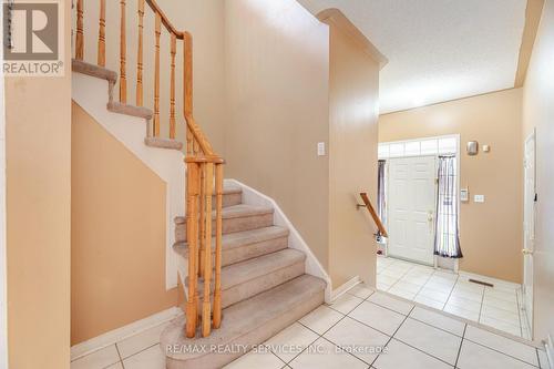 10 Linderwood Drive, Brampton, ON - Indoor Photo Showing Other Room