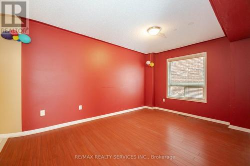 10 Linderwood Drive, Brampton, ON - Indoor Photo Showing Other Room