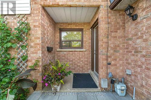 3982 Bishopstoke Lane, Mississauga, ON -  With Exterior