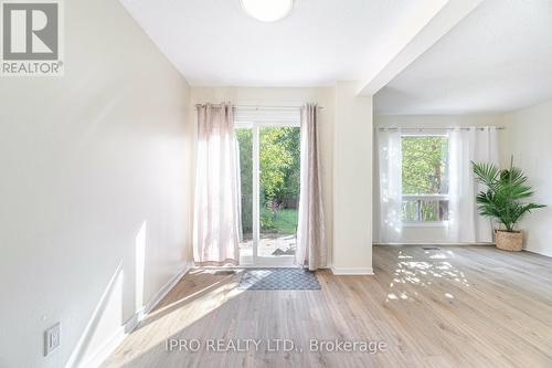 3982 Bishopstoke Lane, Mississauga, ON - Indoor Photo Showing Other Room