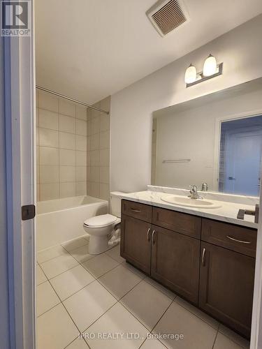 60 - 1169 Garner Road E, Hamilton, ON - Indoor Photo Showing Bathroom