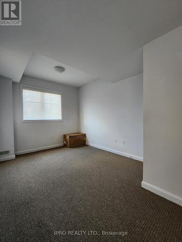 60 - 1169 Garner Road E, Hamilton, ON - Indoor Photo Showing Other Room