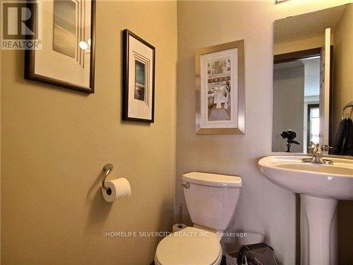 7 Snowdrop Crescent, Kitchener, ON - Indoor Photo Showing Bathroom